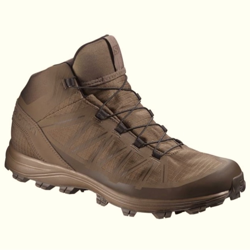NWOT Mens Salomon Speed assault boots